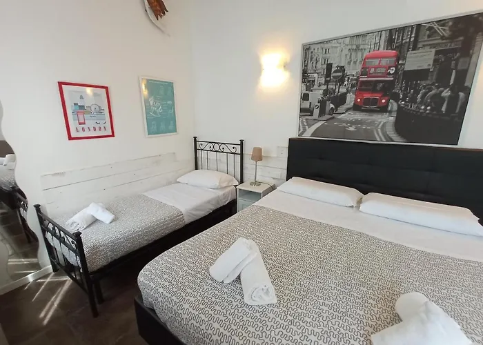 亚洛奇帕米尼酒店